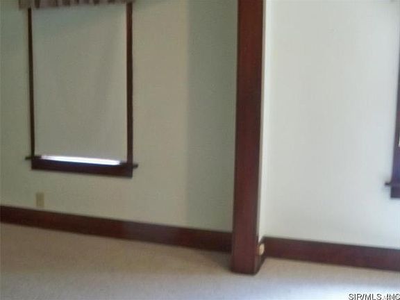 4th image of 2133 Lynch Ave
