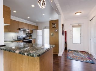 700 NE 14th Ave APT 203, Hallandale Beach, FL 33009