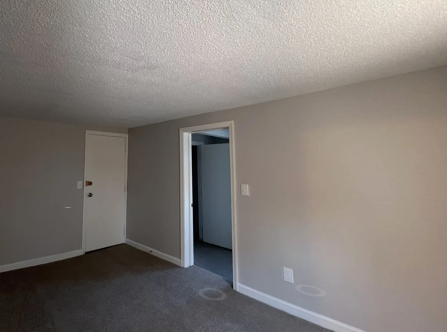640 Washington Street Apartments — Photo 3