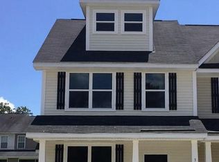 351 Flyway Rd, Goose Creek, SC 29445