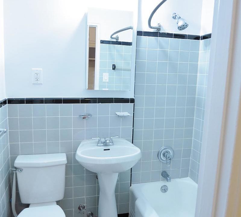 1st image of 527 E 88th St APT 2C