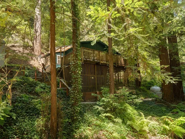 1022 Brookside Dr, Felton, CA 95018