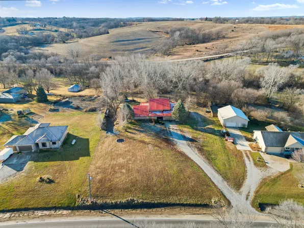 24589 Ingrum Ave, Glenwood, IA 51534
