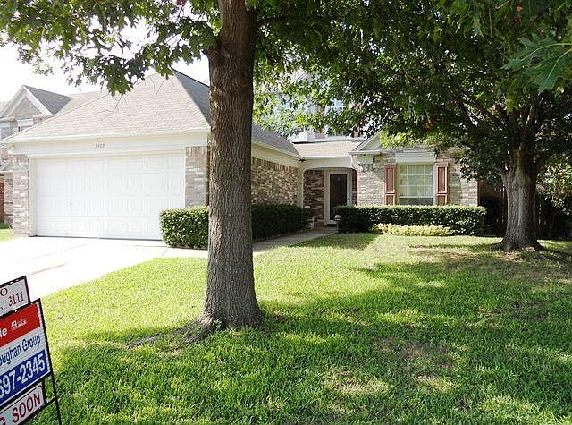 1st image of 3409 Plantation Ln