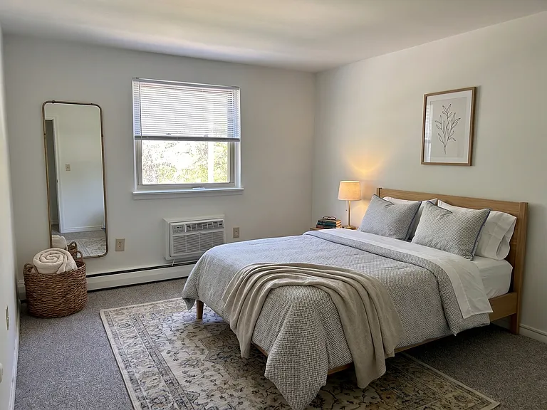 Parkside Manor Apartments — Photo 74