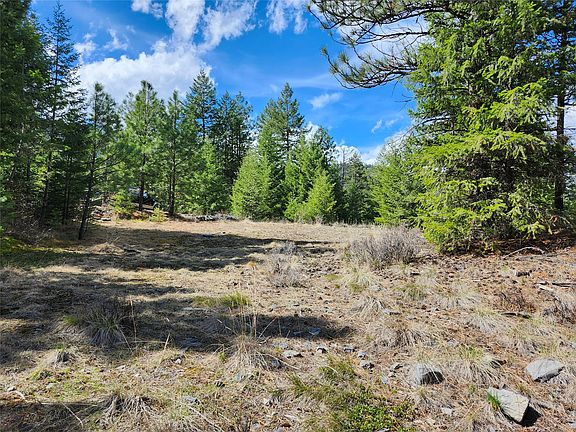 5th image of 107 Mountain Rd