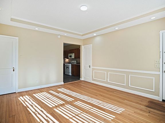 4th image of 1904 Constitution Ave NE APT 3