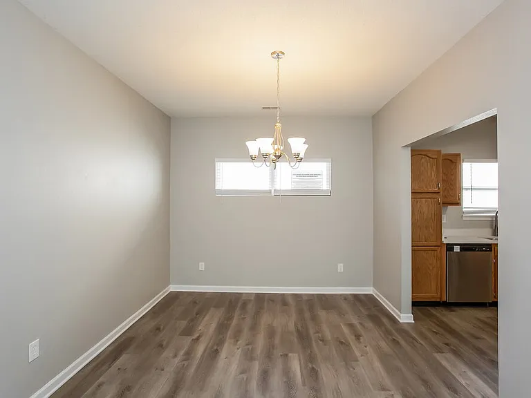 7150 Parklake Pl — Photo 6