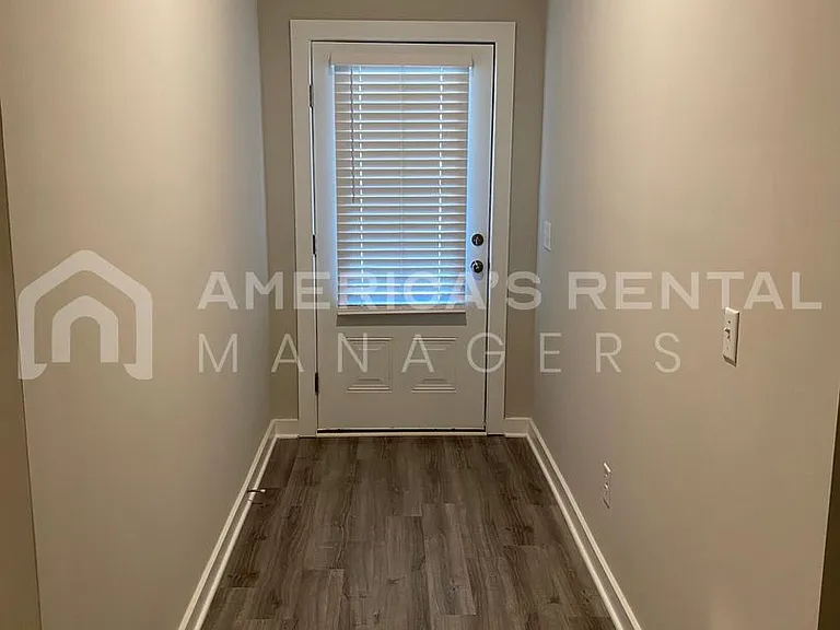 210 Ridge View Cir — Photo 4