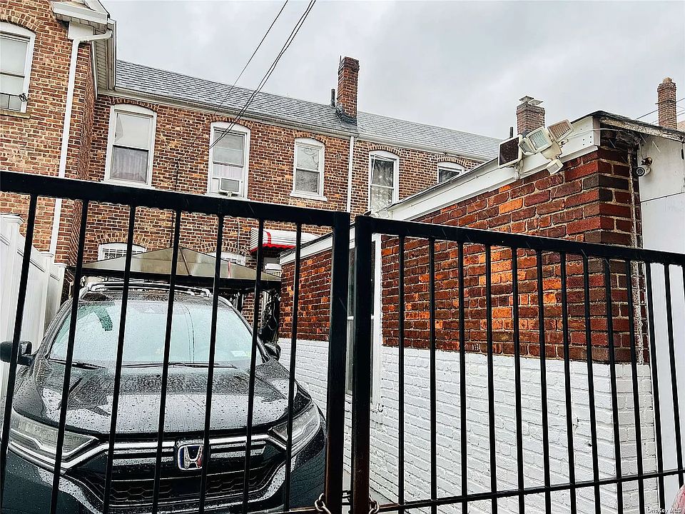 1st image of 3459 91st St
