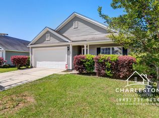 104 Wildberry Ln, Goose Creek, SC 29445