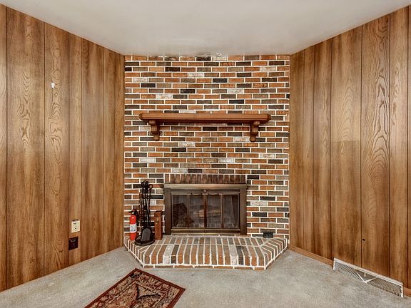 2nd image of 10213 Panoramic Dr