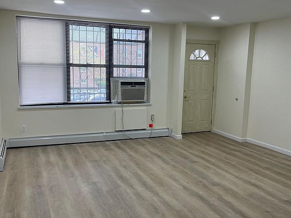 3rd image of 8642 Bay Pkwy #1