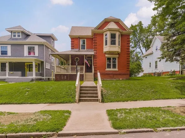 1919 Franklin Ave, Lexington, MO 64067