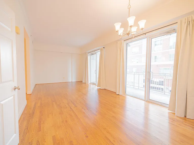 2520 Robinhood St #505 — Photo 17