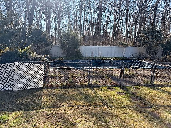 Swimming Pool needs referb