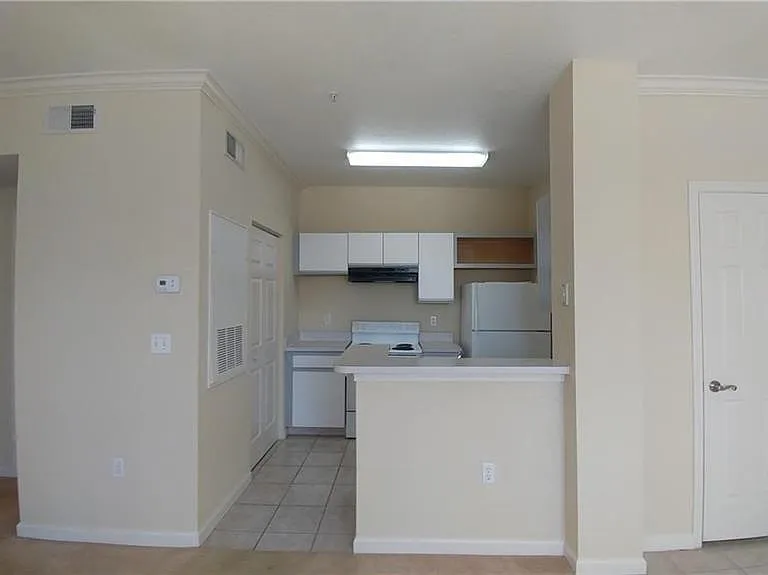2652 Robert Trent Jones Dr #534 — Photo 4