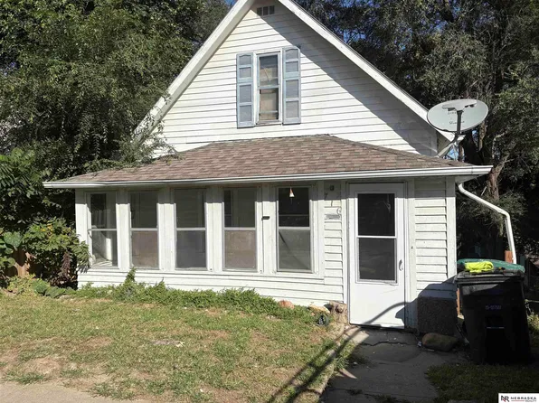 716 Bancroft St, Omaha, NE 68108