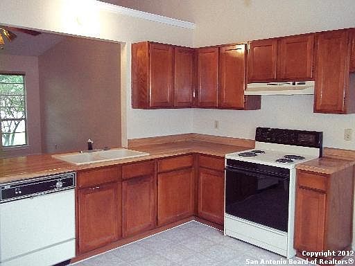 2nd image of 4442 HILTON HEAD ST #4442