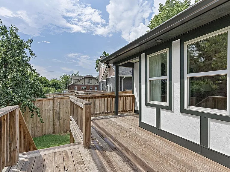 Fairwin Ave — Photo 26
