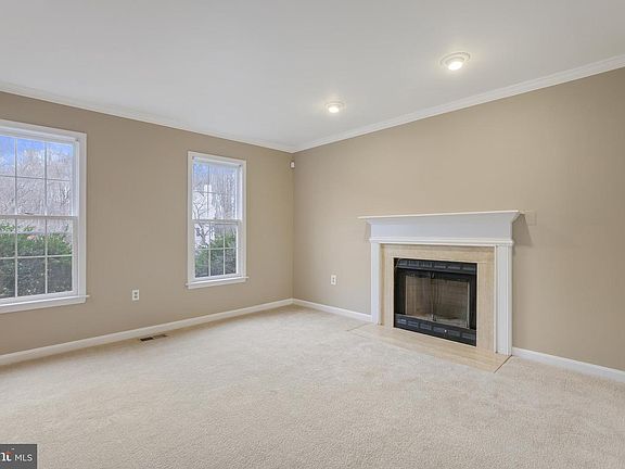 5th image of 6623 Rosemont St