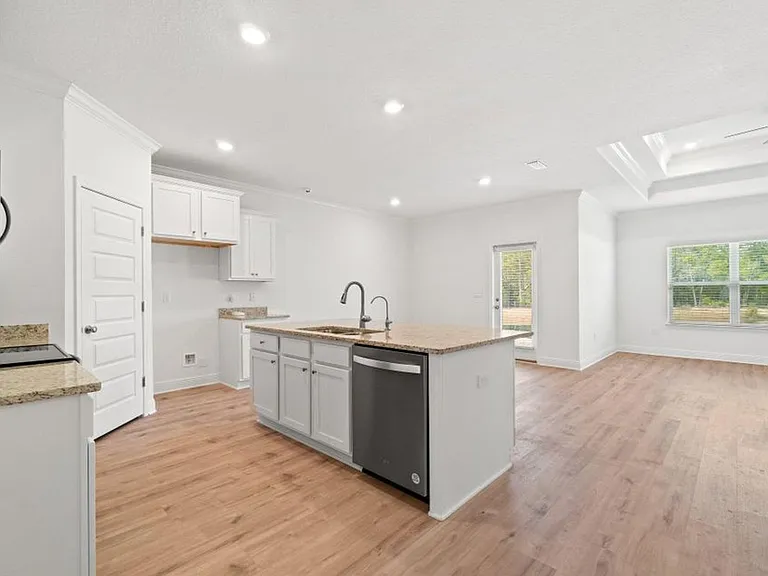 201 Jrs Way — Photo 18