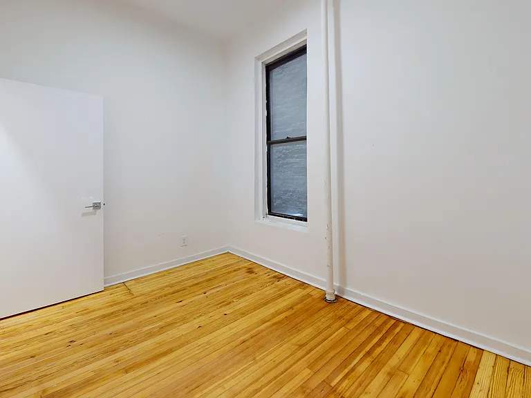 158 W 84th St #3C — Photo 14
