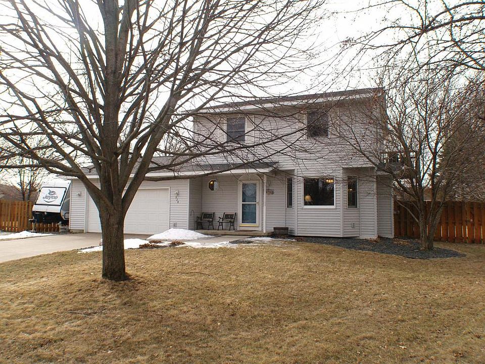 1st image of 928 Park Pl