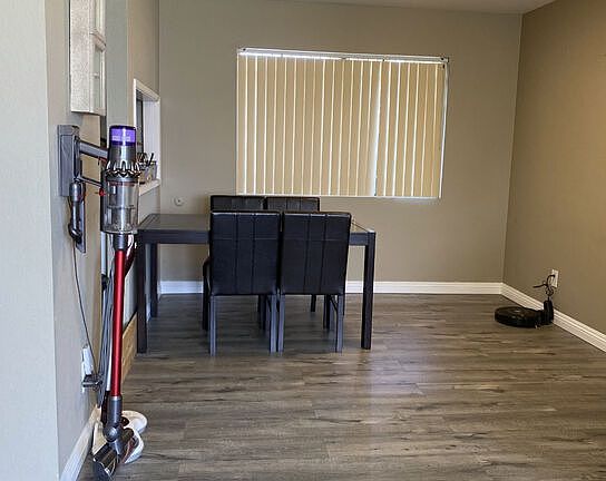 3rd image of 1510 W 146th St APT 7