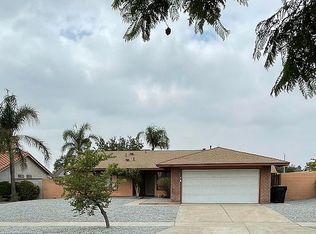 7462 Jacaranda Ave, Fontana, CA 92336