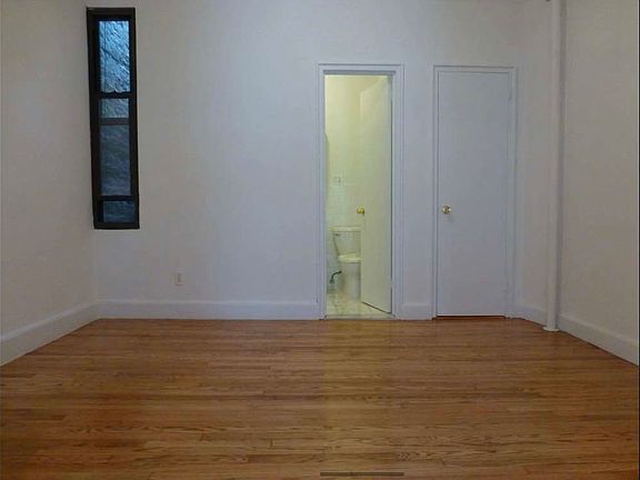 5th image of 346 E 78th St APT 3A
