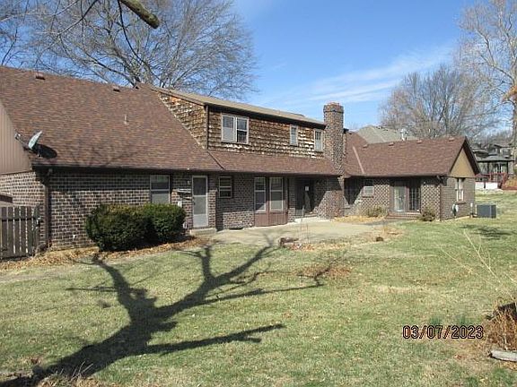 4th image of 5231 Stanton Dr