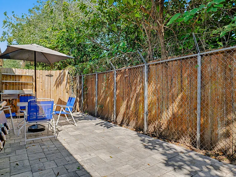 1701 Rogero Rd #1701 — Photo 21