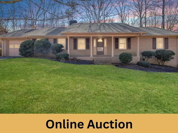 155 Oxford Cir, Rocky Mount, VA 24151