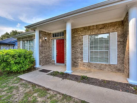 6414 Colton Bluff Springs Rd — Photo 2
