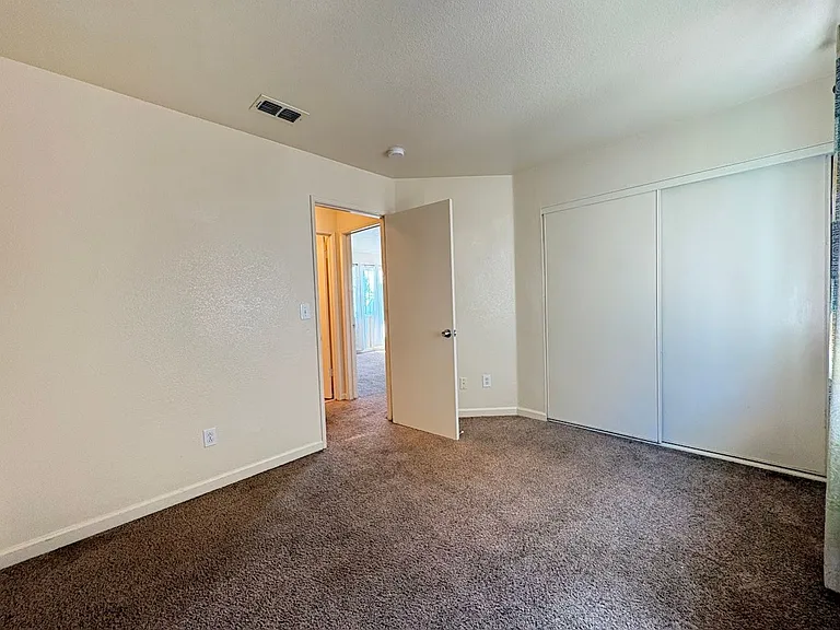 4003 Ews Woods Blvd — Photo 21