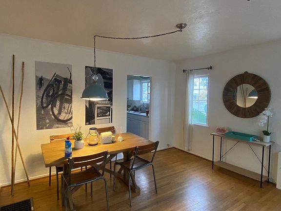 4th image of 226 W Mission Ave