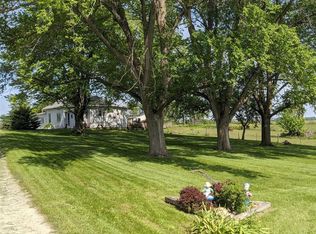 5032 26th Ave, Vinton, IA 52349