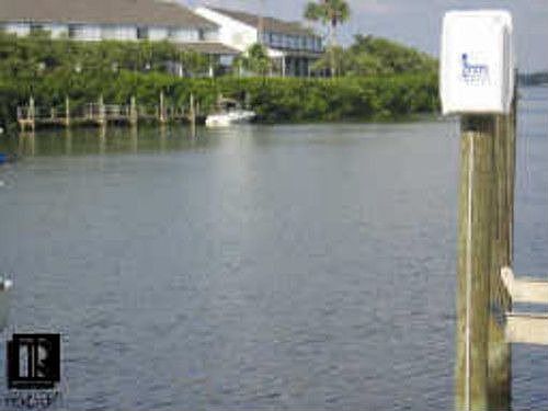 2nd image of 819 E Gulf Blvd