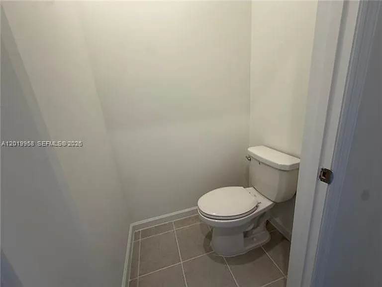 2384 SE 29th Dr — Photo 19