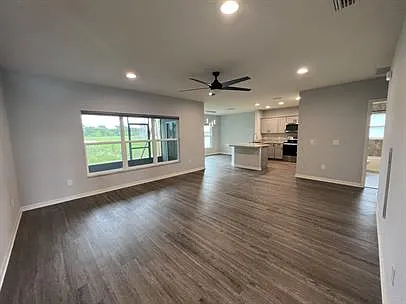 1631 Town Park Ct — Photo 9