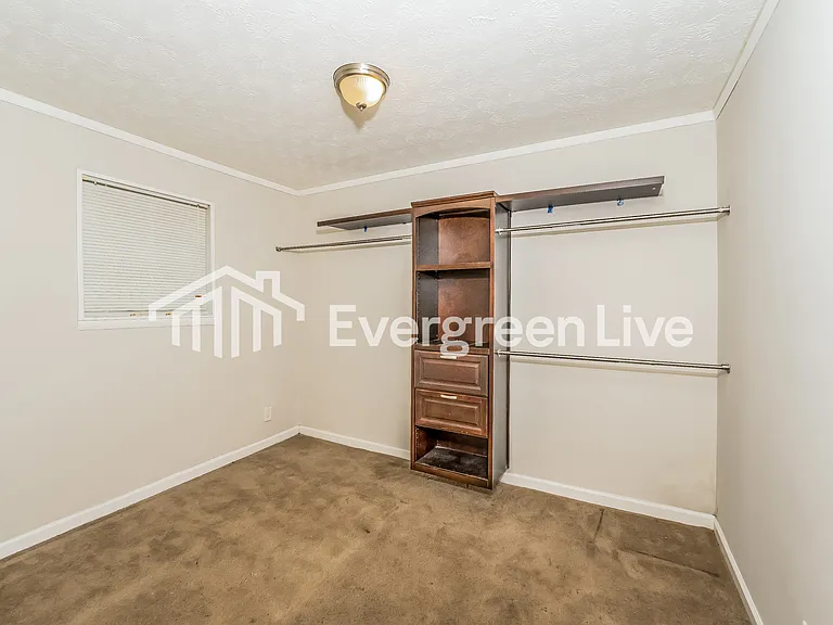 2525 Carmel Rd — Photo 11