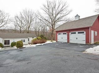 73 Oliver Rd, Bedford, NY 10506