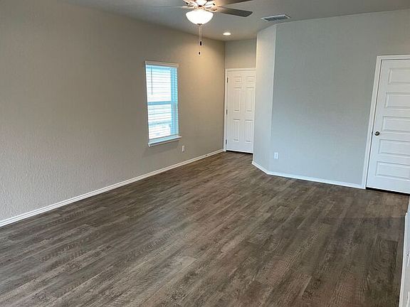 4th image of 12912 Candace Way