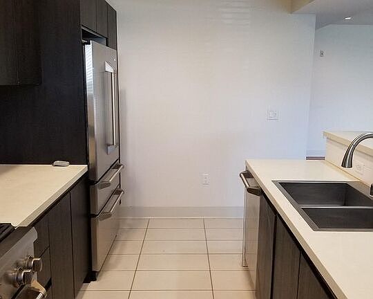 5th image of 843 N Fuller Ave APT 101