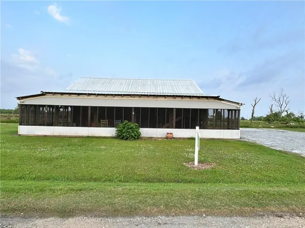 150 Peggy Ann Ln, Lake Charles, LA 70607