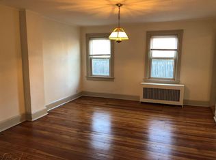 39 Hazel St FLOOR 1, Glen Cove, NY 11542