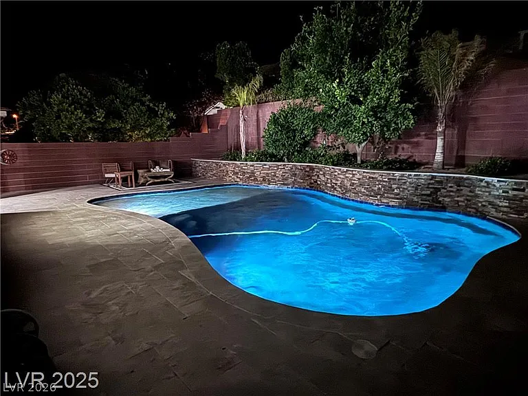 5873 Skyfall Ct — Photo 5
