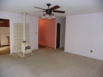 4th image of 113 Walking Leaf Dr