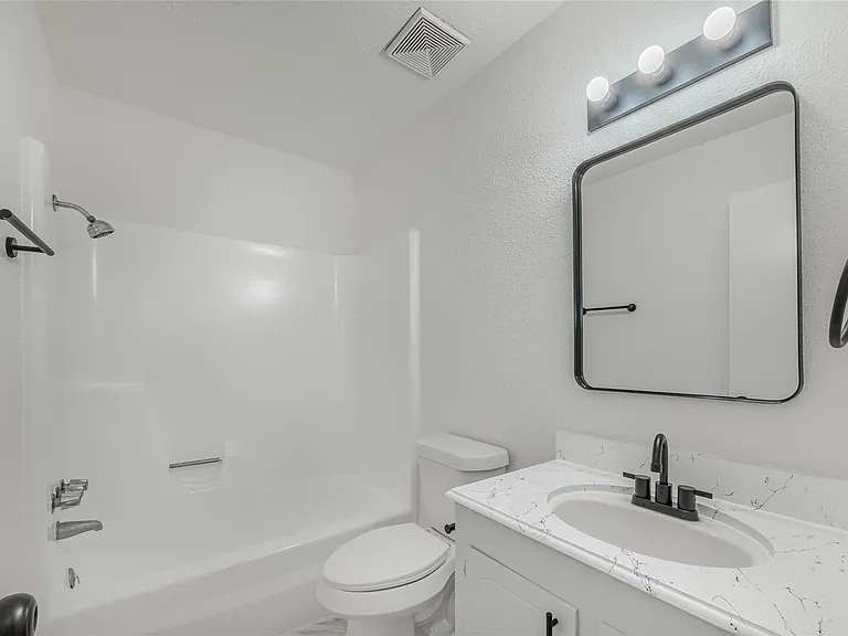1803 Country Village Blvd — Photo 5